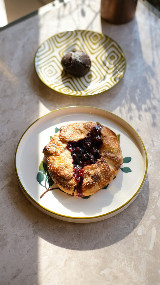 Sugar-Free Blueberry Galette with Jaca