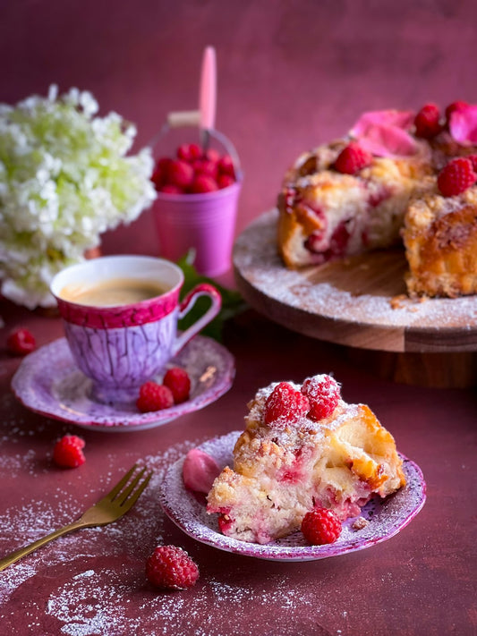 Raspberry Crumble Bars with Jaca